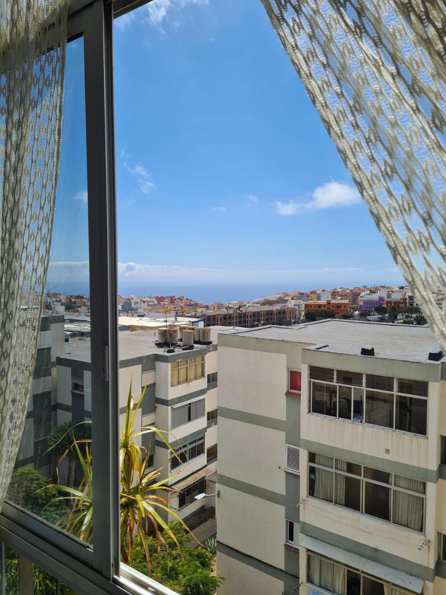 Eeb Private Room Habitacion Privada En Piso Compartido Σαν Κριστόμπαλ ντε Λα Λαγούνα Εξωτερικό φωτογραφία